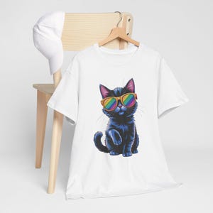 Cat T-Shirt Sunglasses Cat Tee, Gift for Cat Lovers, Vintage Style Unisex Cotton Shirt