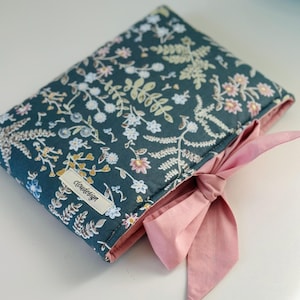 Floral book sleeve ,Book sleeve,book cases,book cover,book bag,handmade gift,book cover,book protector