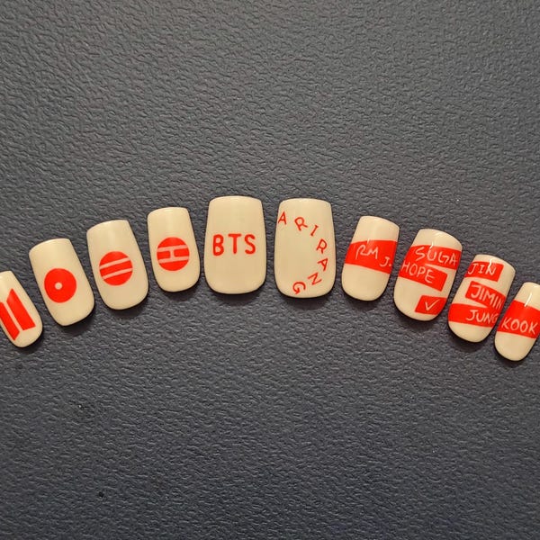 BTS&ARIRANG press on nails.