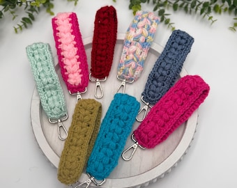Crocheted Wristlet, Wristlet, Cute Wristlet, Key fob, Keyring, Keychain, Key Wristlet, Bag Charm, Keychain