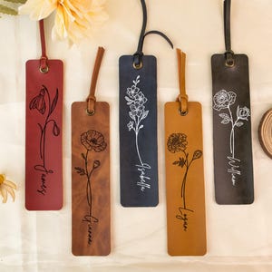 Leather Bookmark, Personalized Leather Bookmark with Name and Flower, Gifts for Readers, Gift for Book Lover, Wedding Gift, Gift for Teacher
