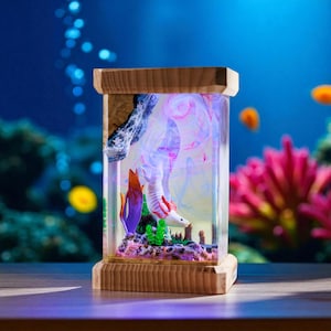 Axolotl LED Night Light, Resin Aquarium Lamp, Cute Kawaii Animal Desk Lamp, Ocean Theme Mood Light, Gift For Him, Gift For Mom