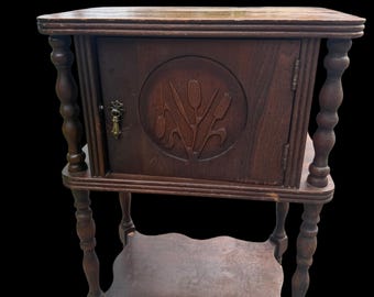Antiker Humidor/Rauchertisch