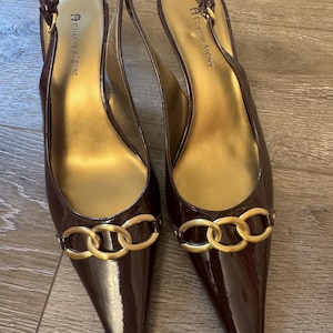 Eitenne Aigner Sling Back Chain Heels Size 9