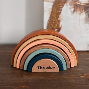 Personalized Wooden Rainbow Stacker Toy – Montessori Baby Shower Gift, Custom Nursery Decor, Natural Wooden Blocks for Kids