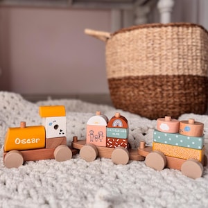 Personalized Wooden Train Baby Keepsake | Custom Birth Gift for Nursery | Montessori Toy for Toddler | Sustainable Baby Shower Gift