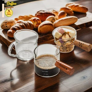 Misurini per caffè con manico in legno personalizzati, misurino per caffè espresso, misurino in vetro trasparente con nome personalizzato, manico in noce, regalo