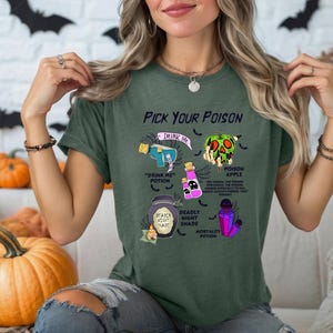 Komfort Farben Halloween Shirt: Spooky Potion Graphic Tee