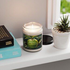 Apple Harvest Soy Candle, Cozy Home Decor, Fall Candle Gift, Aromatherapy, Eco-Friendly Scented Candle, Relaxing Atmosphere