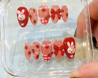 Press On Nails med Jordgubbs- och Kaninmotiv – Söta 3D-kaninnagelset, Rosa Kawaii-naglar, Handgjorda Gelnaglar, Present till henne