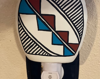 Southwestern Ceramic Night Light Hand Painted by Native American Navajo Artist Frank Yazzie, Native steps Ceramic nite lite