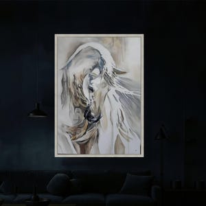 Elegante cuadro de un caballo blanco sobre lienzo, pintura equina abstracta, decoración moderna con arte animal, lienzo en tonos neutros, listo para colgar. imagen 5
