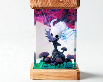 Hollow Knight Inspired Resin Lamp: Handmade Gamer Night Light