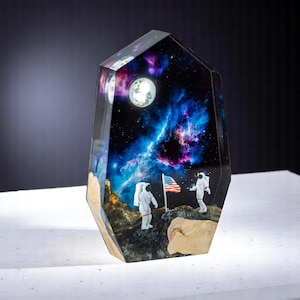 3D Galaxy Lamp with Universe Effect | Bedroom Decoration Night Light | Color Changing Starry Sky Lamp | Magical Gift for All Ages,gift