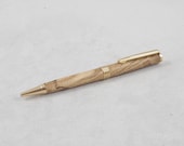 Streamline pen made with Maple wood