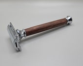 DE Safety Razor with Walnut wood handle