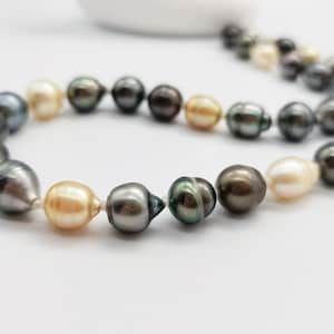 Tahitian South Sea Pearl Necklace: 9-11mm Baroque Bead-Cultured Strand