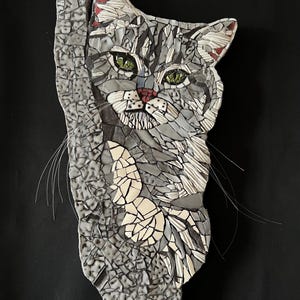 Mosaic painting of a gray cat