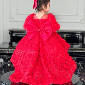 Piękna czerwona sukienka różana dla dziewczynek, elegancka sukienka dla dziewczynki sypiącej kwiaty z dużą kokardą, sukienka na specjalne okazje, luksusowa formalna odzież dla dzieci, sukienka na imprezę