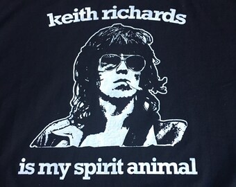 tie t shirt in front