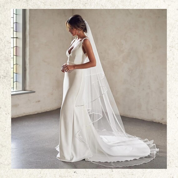 2 Tier Tulle Bridal Veil: Double Layer Wedding Veil With  display picture 1