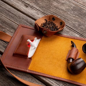 Personalisierte Leder Pfeife Rolle, Braun Pfeifenhalter, Tabakbeutel, Reise Pfeifenhalter, Etui für Pfeifenraucher Set, Jahrestagsgeschenke für Männer Bild 13
