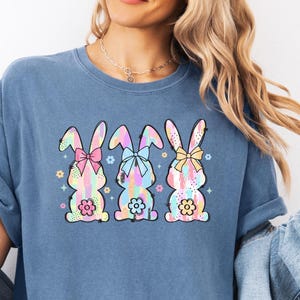 Bunny Sweatshirt, Cute Easter Bunny Shirt, Aesthetic Soft Girl Spring Outfit, Rabbit Sweatshirt, Pastel Easter Gift for Women