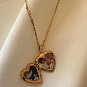 Personalized 18K Gold-Filled Heart Locket Charm Necklace,Heart Locket Necklace With Photo, Waterproof Pendant,Locket that Opens,Gift for MOM
