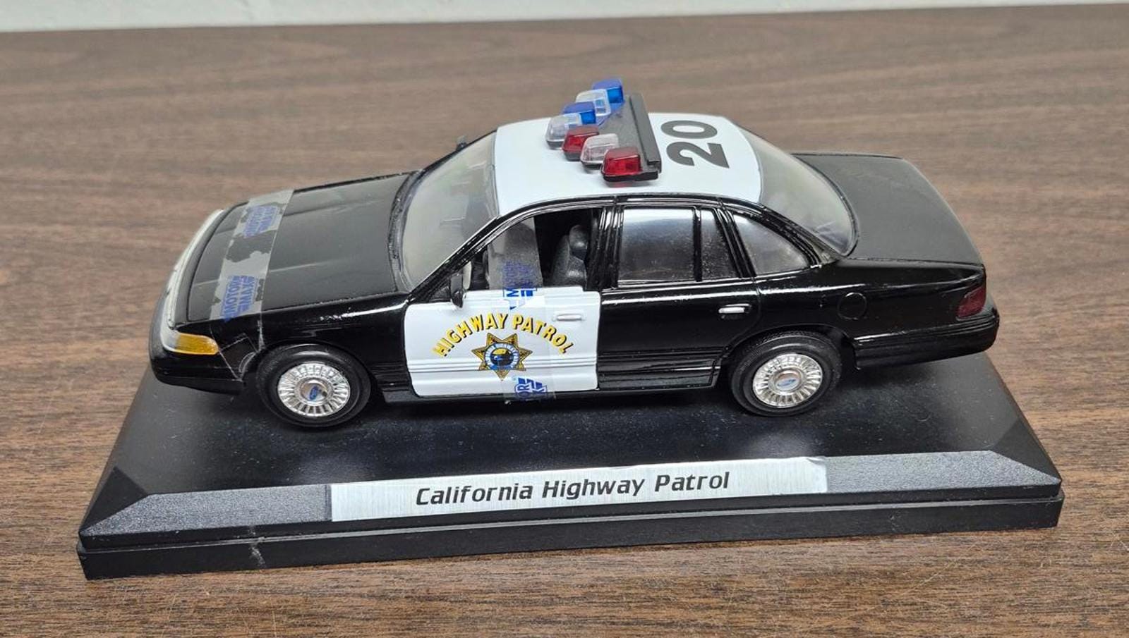 DeAGOSTINI 1/43 警察車両 5点セット 1 DeAGOSTINI 1/43 警察車両 5点セット 43 police car - Etsy 日本
