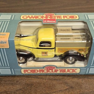 Ford Coin Bank - Etsy Canada
