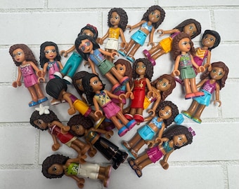 LEGO Friends Minidockor – 10 st | Flickor med brun hud/lockigt hår | Autentiska LEGO Figurer