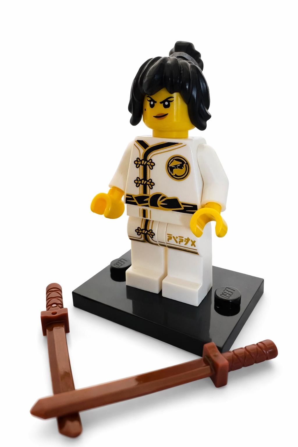 LEGO Ninjago Nya Minifigure White Wu-cru Training Gi (njo0430) W