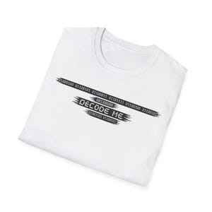 Camiseta "Decodifícame el código binario", humor tecnológico para programadores, regalo para desarrolladores geek imagen 2