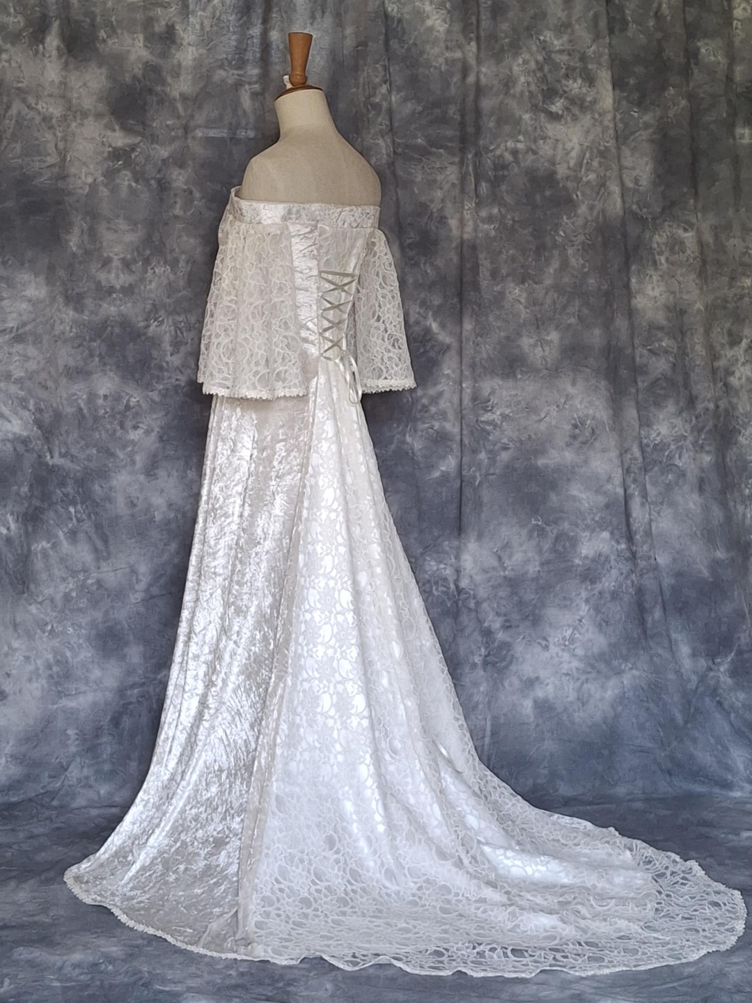 Robe Medievale off the Shoulder Medieval Dress Elvish Wedding Gown Hand ...