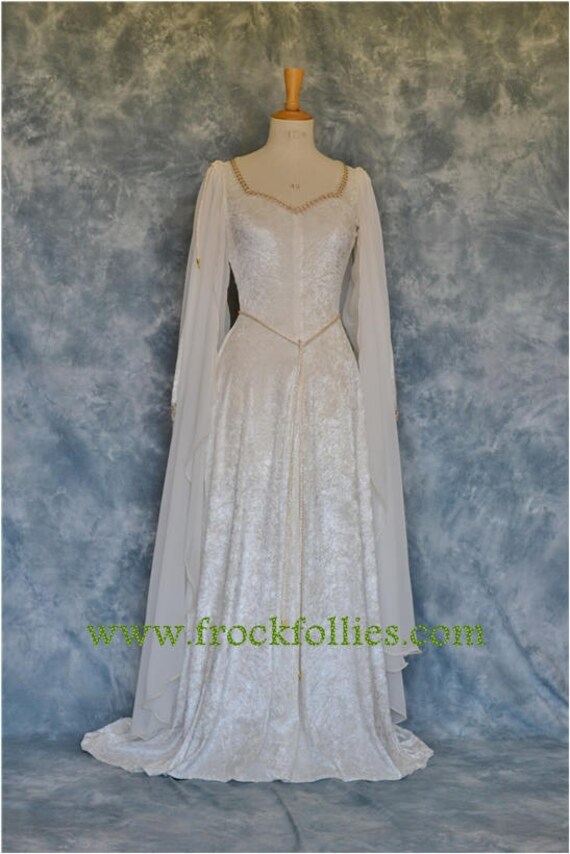 Elvish Wedding Gownmedieval Gownrobe Medievalerenaissance Etsy