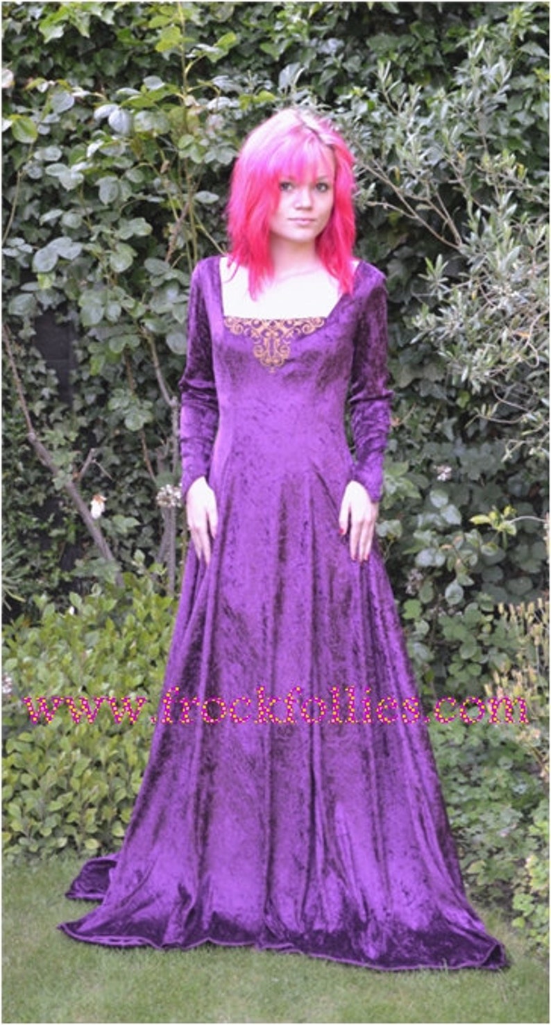 Gilda, A Renaissance, Pagan, Medieval, Pre-Raphaelite, Medieval wedding gown, suitable for hand fasting ceremonies, and LARP events. image 1