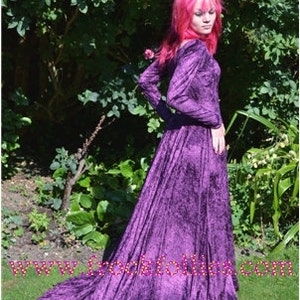 Gilda, A Renaissance, Pagan, Medieval, Pre-Raphaelite, Medieval wedding gown, suitable for hand fasting ceremonies, and LARP events. image 2