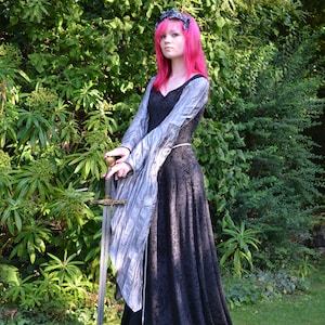 Elvish Dress,Medieval Gown, Gothic Dress, Pagan Dress, Pre-Raphaelite Gown, Medieval Dress, Madeleine image 8