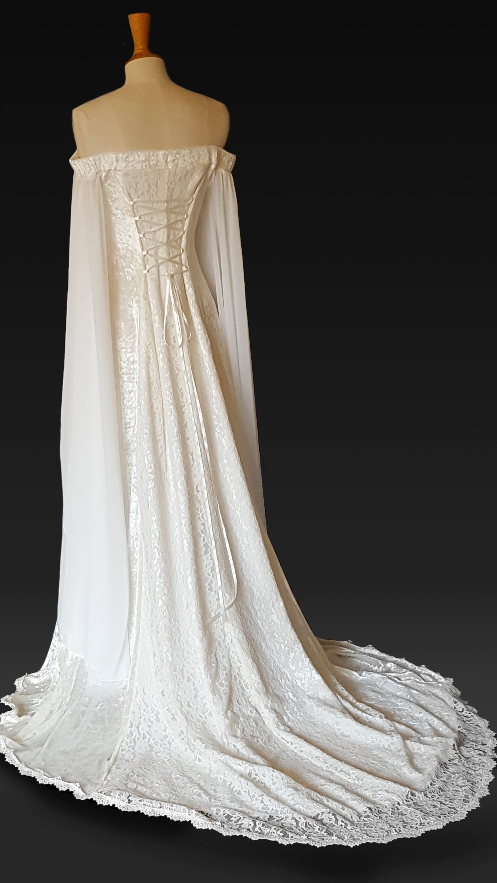 Robe Medievale off the Shoulder Medieval Dress Elvish Wedding Gown Hand ...