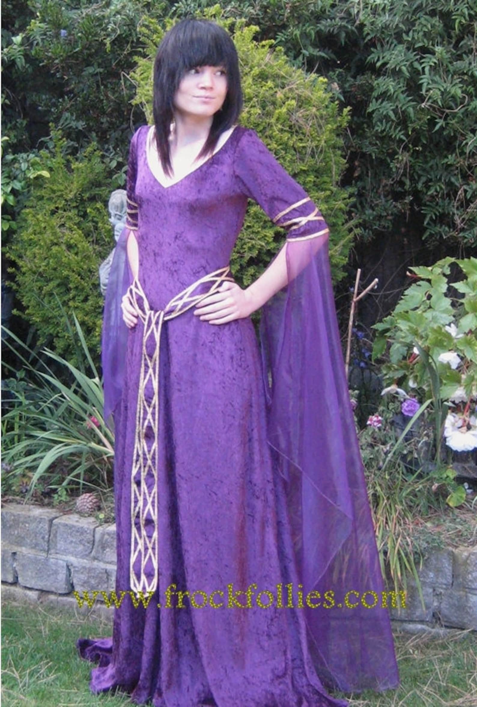Eve un abito da sposa celtico elfico medievale pagano con - Etsy Italia