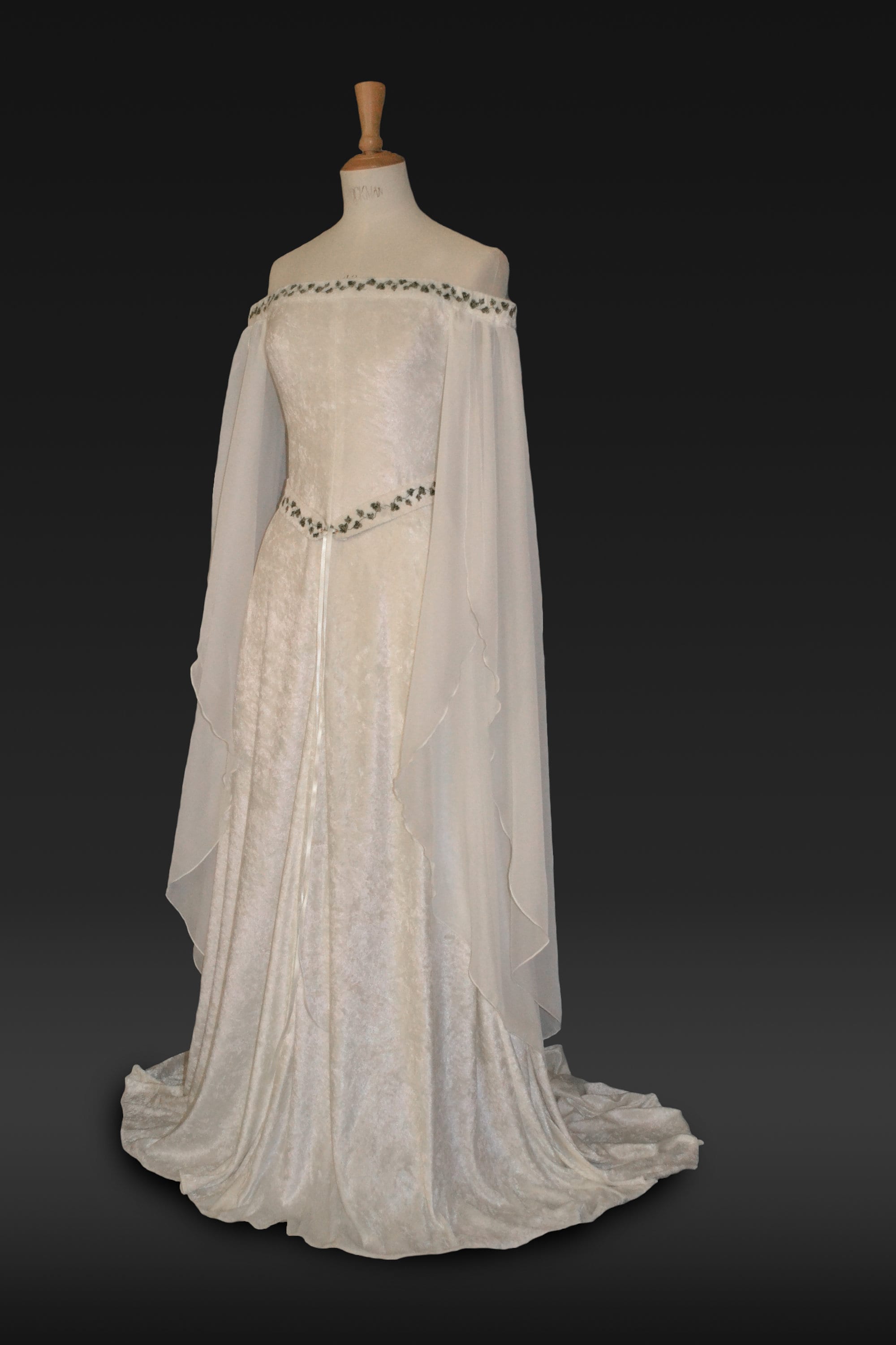 elvish medieval wedding dress,