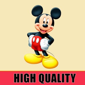 Puede incluir: Una ilustraci&oacute;n de dibujos animados de Mickey Mouse, un personaje popular de Disney. Lleva sus pantalones cortos rojos caracter&iacute;sticos con dos botones negros, guantes blancos y zapatos amarillos. Sonr&iacute;e y tiene una nariz negra y orejas grandes y negras.