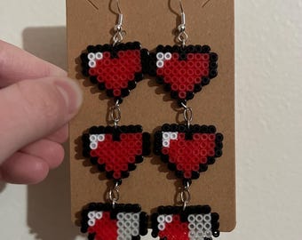Pendientes de cuentas Perler con forma de corazón de píxeles de Zelda