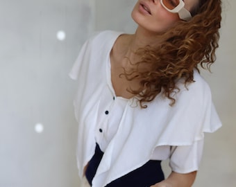 Blusa vintage de media manga con cuello marinero en azul y blanco