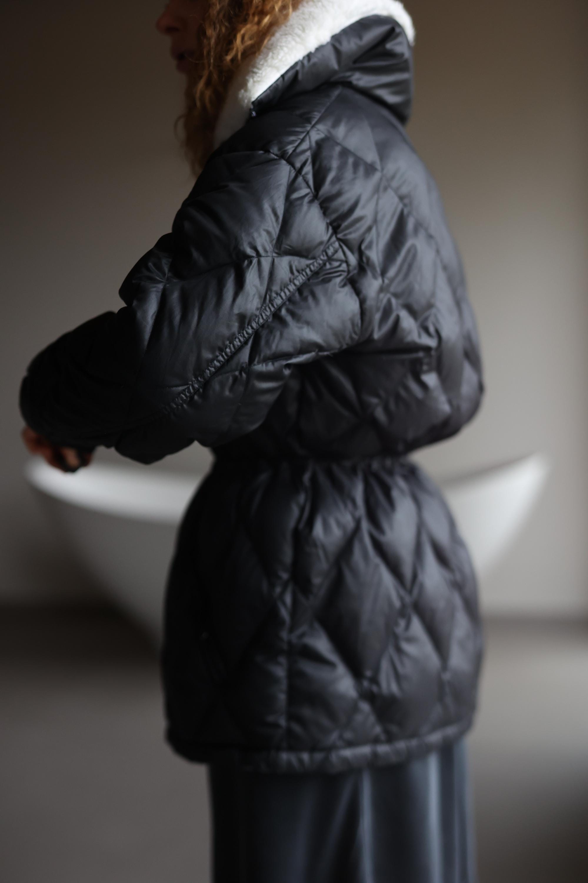 美品 ボグナー BOGNER FIRE ICE ダウンコート 40 M/L 美品 ボグナー BOGNER FIRE ICE ダウンコート 40 M/L Ski Collection