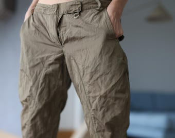 Calça capri vintage cáqui curta, comprimento curto, cintura baixa, ajustada PINKO Y2K