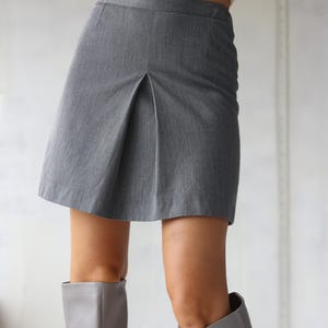 Vintage grey high waist simple short school mini skirt XS