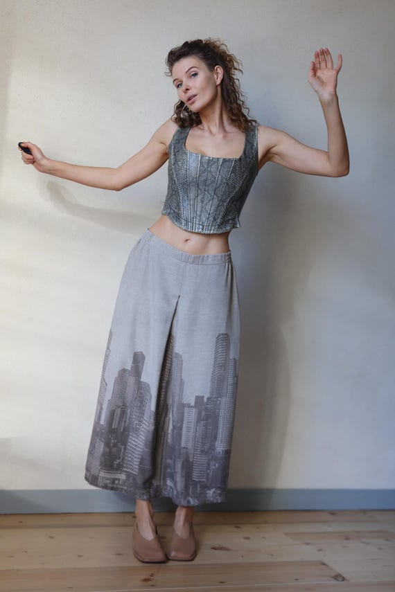 Vintage Grey Skyscraper City Print Simple Maxi Skirt Israel