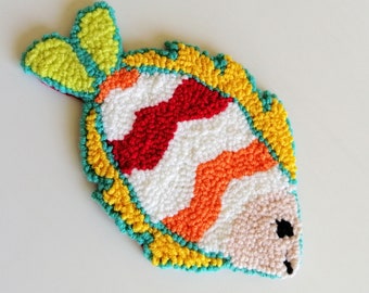 Punch Needle Fish coaster , Hand Tufted Tropic Fish, Colorful Fish coffee mug