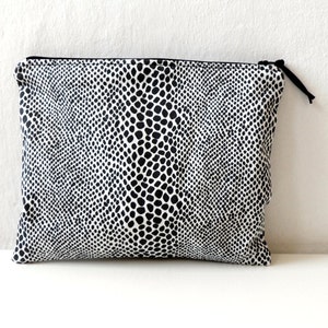 women clutch, Black White Dotted Zipper Clutch image 2